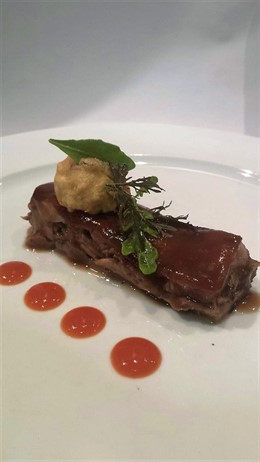 Propuesta gastronómica de los cocineros oscenses Óscar Viñuales y Beatriz Allué