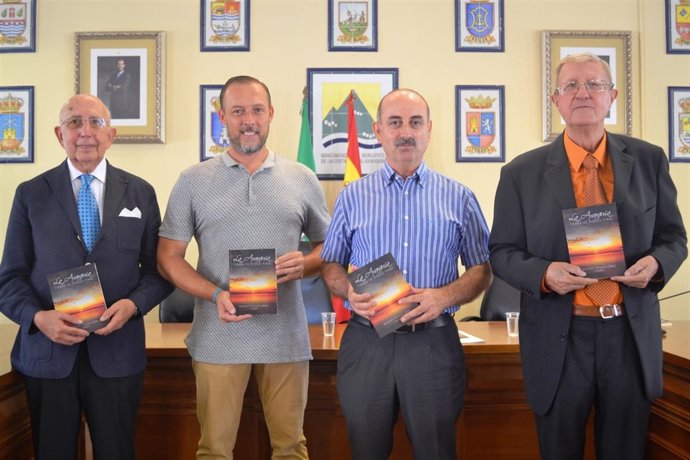 NP El Poeta Ricardo Génave Escribe ‘Una Guía Turística’ En Verso Dedicada A Cada