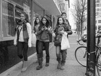 Los adolescentes, los que ingieren más hidratos de carbono con bebidas no alcohólicas