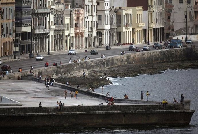 El malecón de La Habana