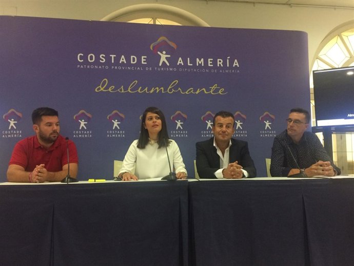 Carboneras acogerá el Open de Pesca en Kayak 'Almería Activa 2016'.