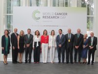 Entidades contra el cáncer urgen a unir esfuerzos para la investigación en su Día Mundial