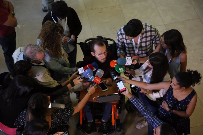 Pablo Echenique en la inauguración de la Universidad de Podemos