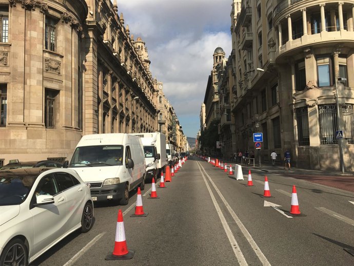 La Via Laietana desde el Passeig de Colom en el día sin coches