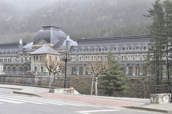 La estación internacional de Canfranc. 