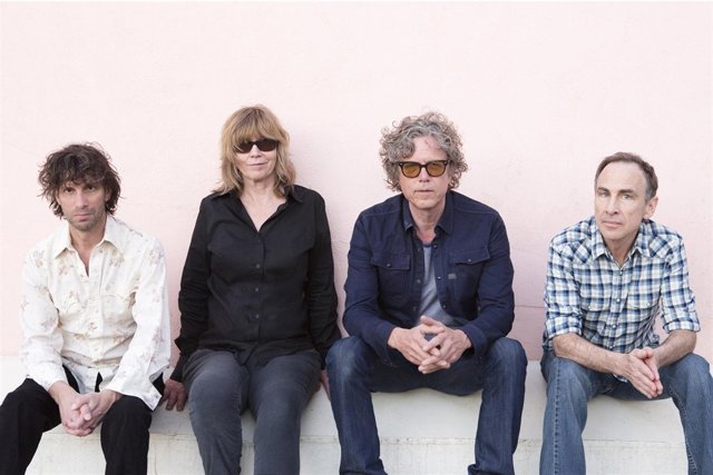 The Jayhawks actuarán en Santiago.