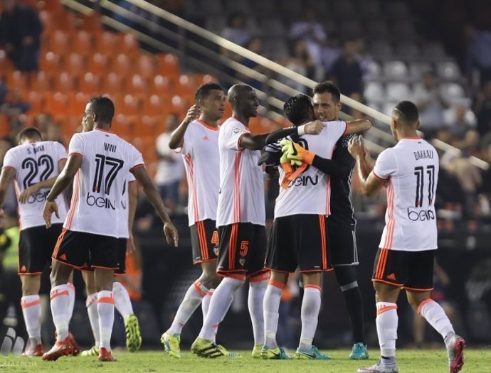 El Valencia gana por primera vez esta temporada