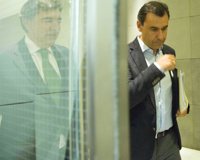 El PP acusa a Sánchez de "atrincherarse en el PSOE tomando como rehén al conjunto de los españoles"