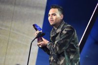 Chris Brown, vigilado cada vez que visite a su hija Royalty