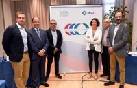 Los efectos secundarios de la inmunoterapia son "más moderados" que los tratamientos convencionales para el cáncer