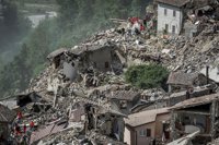Renzi sitúa en 4.000 millones de euros las pérdidas por el terremoto de Italia