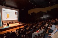 Expertos destacan las mejoras en la seguridad y bienestar del paciente en la cirugía de cristalino