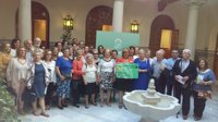 Nueve de cada diez personas mayores de Jaén disfrutan de la Tarjeta Andalucía Junta65