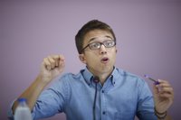 Errejón pide que Podemos sea "útil" a los españoles si el PSOE plantea una alternativa