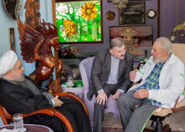 Fidel Castro recibe al presidente de Irán, Hasán R