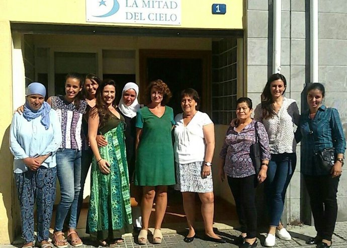 Atención Mujeres Inmigrantes