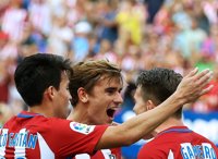 El Atleti tira de Griezmann ante un Depor con diez