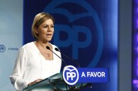 Cospedal emplaza al PSOE a reflexionar porque los gallegos y vascos han "castigado el bloqueo institucional"