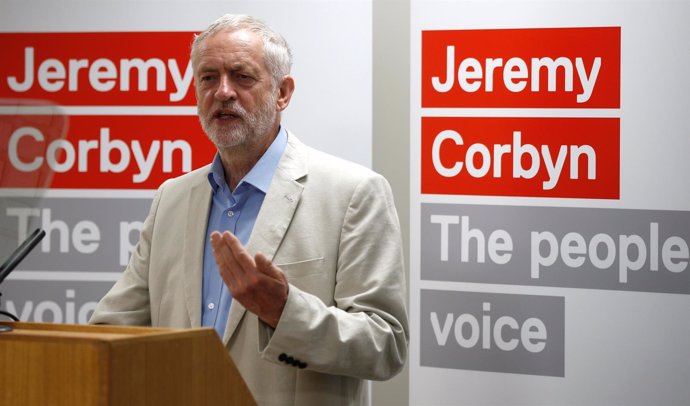 Jeremy Corbyn en el acto de presentación de su campaña como líder laborista