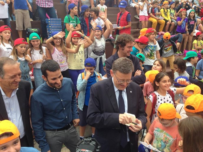 El presidente de la Generalitat, Ximo Puig, junto al conseller Marzà 