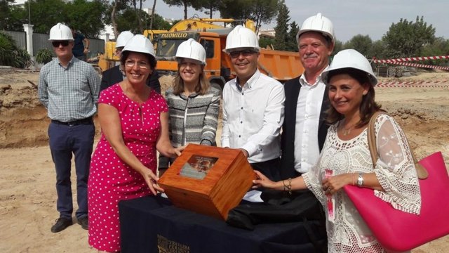 Colocación de la primera piedra de la ampliación del IES Cura Valera
