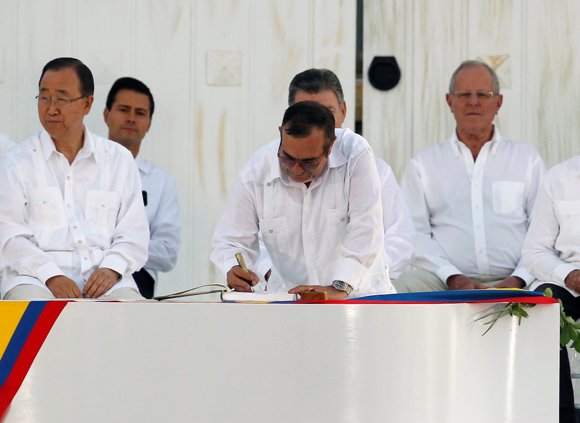 Firma acuerdo de paz en Colombia