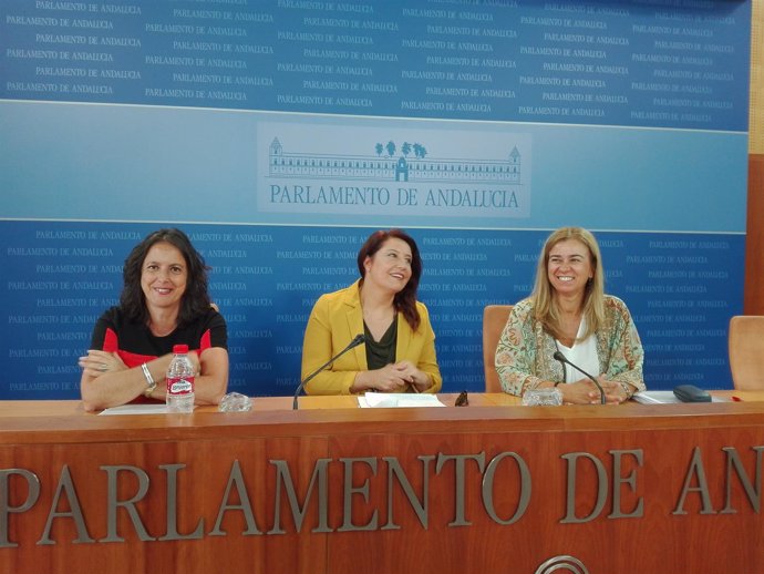 Carmen Crespo, hoy junto a Catalina García y Teresa Ruiz-Sillero