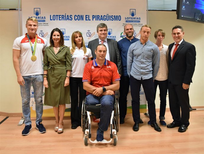 Cardenal, Inmaculada García y Juan José Román en el CSD