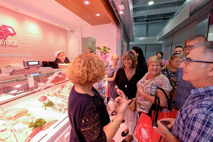 El nuevo mercado de La Florida de L'Hospitalet tiene una cincuentena de paradas