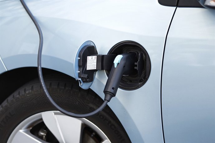 Coche eléctrico, enchufe, motor, vehículo, híbrido, sostenibilidad, transporte