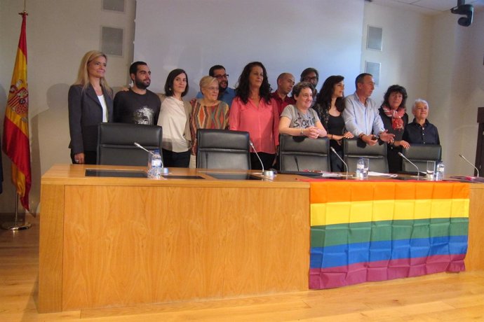 La FELGTB presenta un proyecto de ley contra la discriminación
