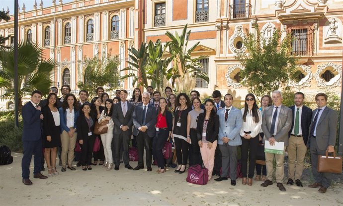 Jiménez Barrios durante la recepción