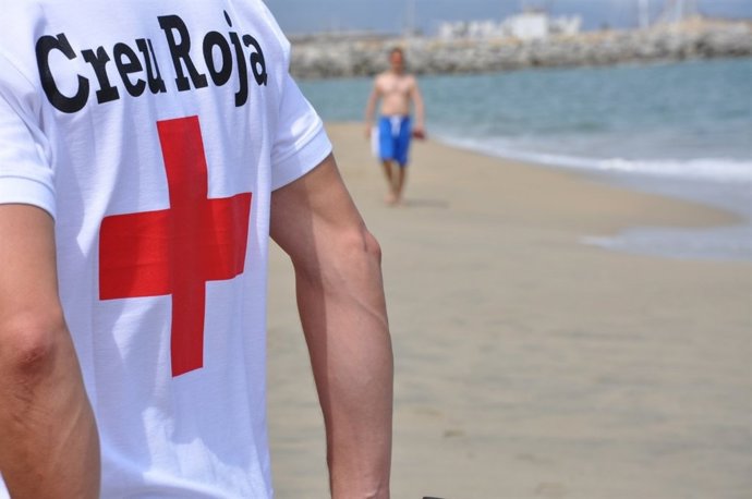 Servicio de Creu Roja en la playa