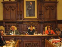 XSP y PSOE escenifican sus diferencias ante la propuesta de IU para desbancar a Foro