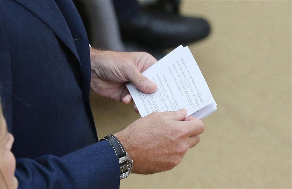 Los Reyes Felipe y Letizia y la Infanta Elena con los medallistas de Río