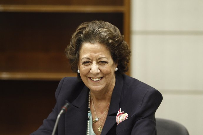Rita Barberá se estrena en el Grupo Mixto del Senado