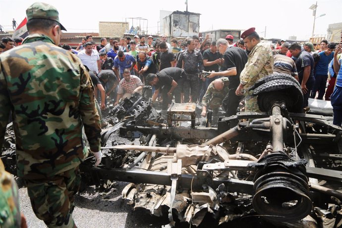 Atentado con coche bomba reivindicado por Estado Islámico en Bagdad