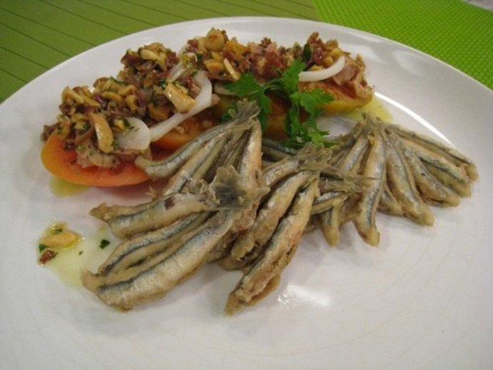 'Cómetelo', De Canal Sur TV, Prepara Unas Panojas De Boquerones