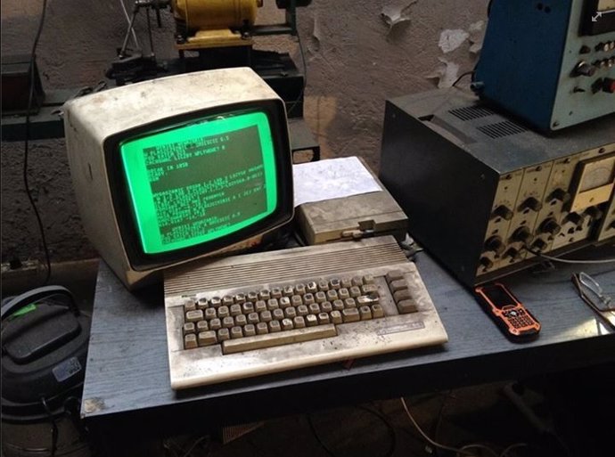 Commodore 64 todavía en uso