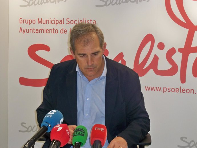 El concejal del PSOE en el Ayuntamiento de León, Vicente Canuria