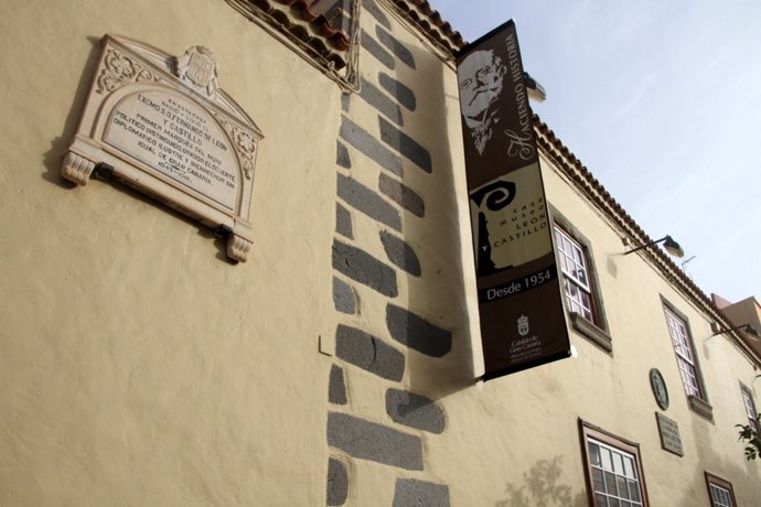 Fachada de la Casa-Museo León y Castillo de Telde