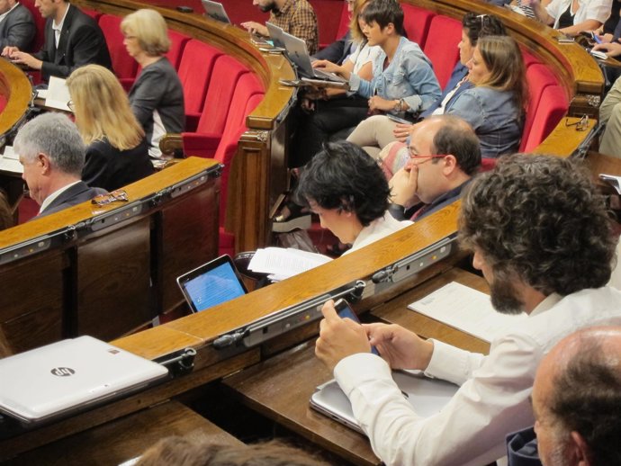 El líder del PSC, Miquel Iceta, en el Parlament