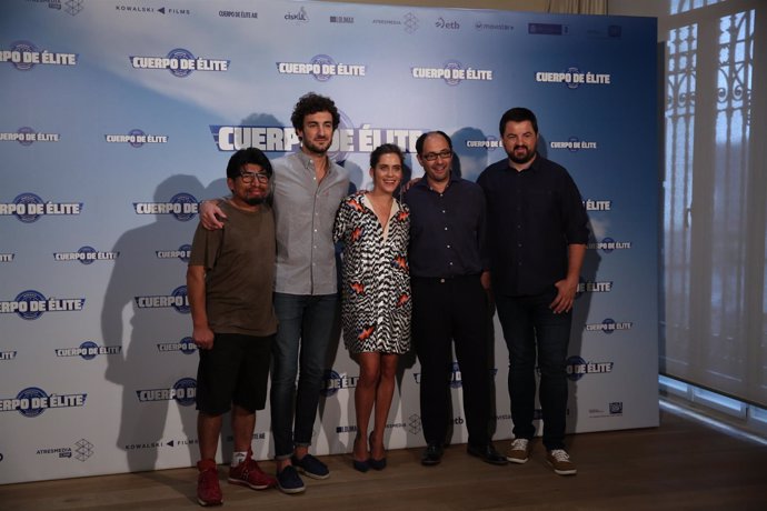 Photocall con los protagonistas de la película Cuerpo de élite