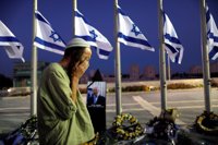 Miles de israelíes se despiden de Shimon Peres