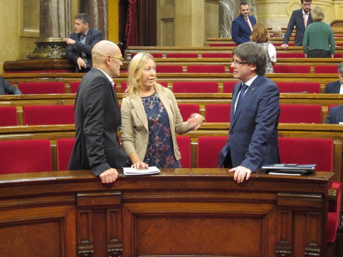 Pte.Carles Puigdemont, consellers Raül Romeva y Neus Munté