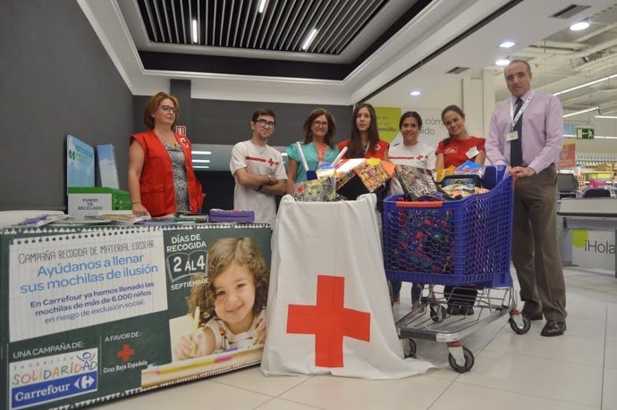 Carrefour y Cruz Roja organizan la 'Vuelta al Cole Solidaria'