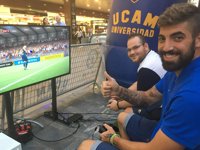 El equipo de eSports de la UCAM toma el centro de Murcia con un torneo de FIFA 17