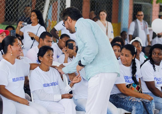 Visita de las FARC a La Chinita