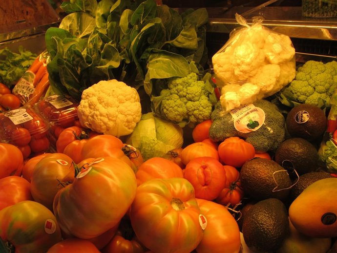 Verdura, fruta, hortalizas, mercado, cáncer, prevención, alimentación