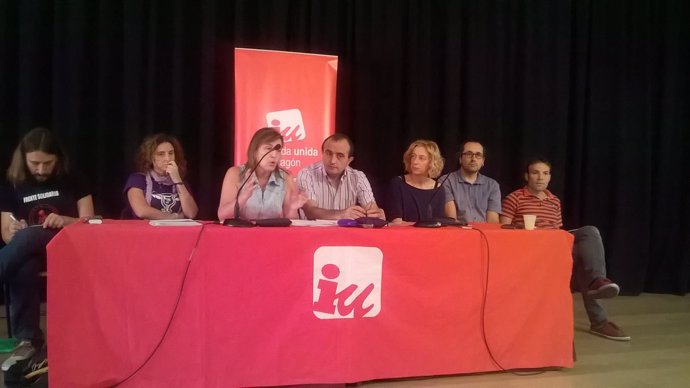 Asamblea de IU con militantes en Zaragoza